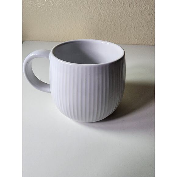 WORLD MARKET White Stripe Ribbed Textured Tea Coffee Mug - Qty 1 - Picture 3 of 8